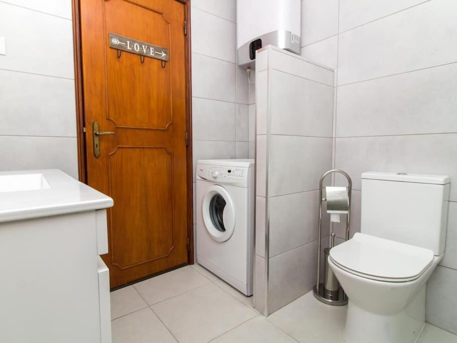 Central Apartment - Pool And Sea View & Albufeira Center Bagian luar foto